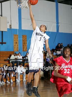 Thumbnail 3 in Bowne vs Flushing (2nd Annual Queens Jam Christmas Classic) photogallery.