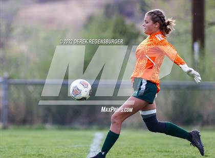 Thumbnail 2 in Manitou Springs vs Aspen (CHSAA 3A Playoffs Rd 2) photogallery.