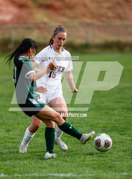 Thumbnail 2 in Manitou Springs vs Aspen (CHSAA 3A Playoffs Rd 2) photogallery.
