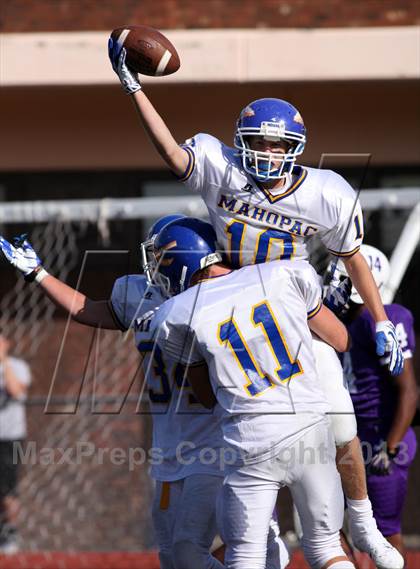 Thumbnail 3 in Mahopac @ New Rochelle photogallery.