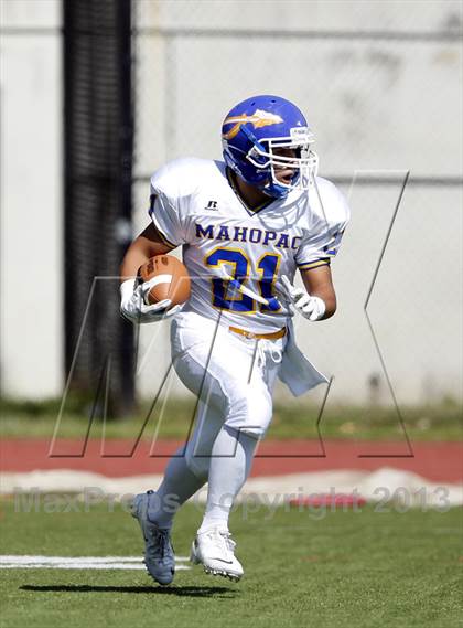 Thumbnail 2 in Mahopac @ New Rochelle photogallery.