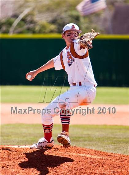 Thumbnail 3 in Alvin vs Friendswood (Alvin Tournament) photogallery.
