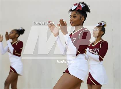 Thumbnail 2 in Dougherty vs Salem (Legends Classic Showdown) photogallery.