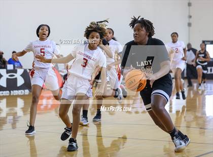 Thumbnail 1 in Dougherty vs Salem (Legends Classic Showdown) photogallery.