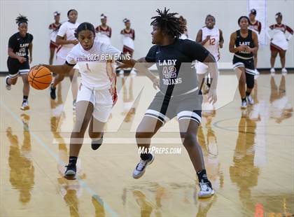 Thumbnail 3 in Dougherty vs Salem (Legends Classic Showdown) photogallery.