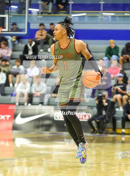 Thumbnail 2 in Montverde Academy vs. Wasatch Academy (5 for the Fight National Hoopfest) photogallery.