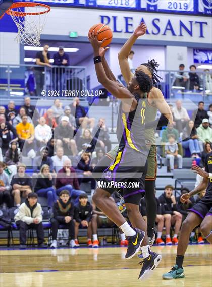 Thumbnail 2 in Montverde Academy vs. Wasatch Academy (5 for the Fight National Hoopfest) photogallery.