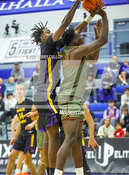 Thumbnail 2 in Montverde Academy vs. Wasatch Academy (5 for the Fight National Hoopfest) photogallery.