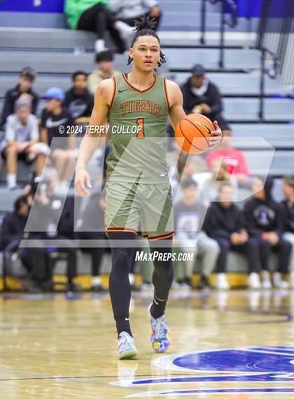 Thumbnail 3 in Montverde Academy vs. Wasatch Academy (5 for the Fight National Hoopfest) photogallery.