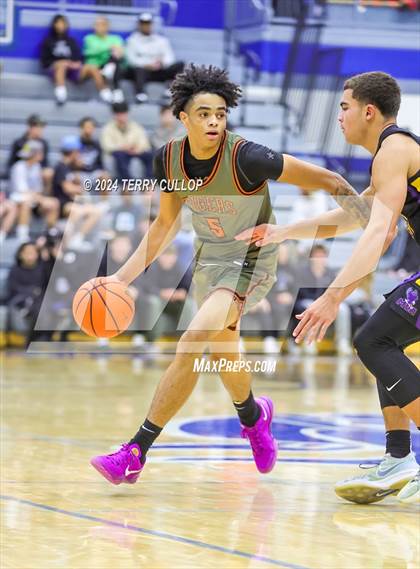 Thumbnail 2 in Montverde Academy vs. Wasatch Academy (5 for the Fight National Hoopfest) photogallery.
