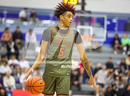 Thumbnail 2 in Montverde Academy vs. Wasatch Academy (5 for the Fight National Hoopfest) photogallery.