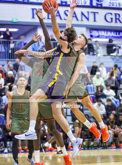 Thumbnail 2 in Montverde Academy vs. Wasatch Academy (5 for the Fight National Hoopfest) photogallery.