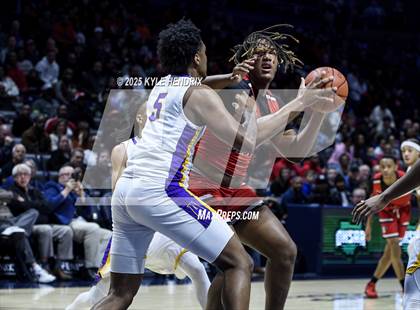 Thumbnail 3 in Aiken vs. Trotwood-Madison ( OHSAA D3 Regional Championship ) photogallery.
