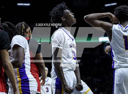 Thumbnail 2 in Aiken vs. Trotwood-Madison ( OHSAA D3 Regional Championship ) photogallery.