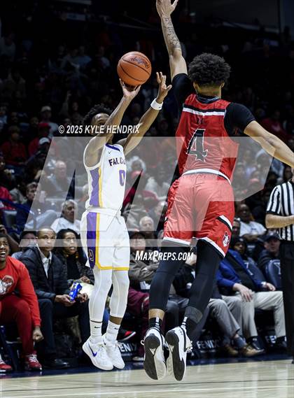 Thumbnail 3 in Aiken vs. Trotwood-Madison ( OHSAA D3 Regional Championship ) photogallery.