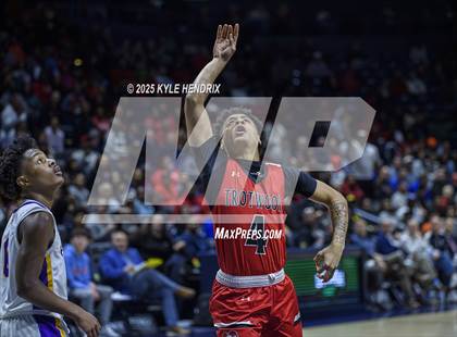 Thumbnail 3 in Aiken vs. Trotwood-Madison ( OHSAA D3 Regional Championship ) photogallery.