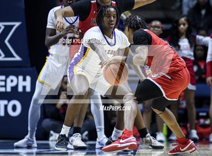 Thumbnail 3 in Aiken vs. Trotwood-Madison ( OHSAA D3 Regional Championship ) photogallery.