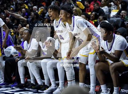 Thumbnail 1 in Aiken vs. Trotwood-Madison ( OHSAA D3 Regional Championship ) photogallery.