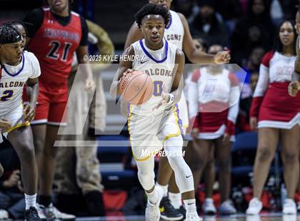 Thumbnail 2 in Aiken vs. Trotwood-Madison ( OHSAA D3 Regional Championship ) photogallery.