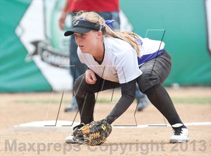 Thumbnail 2 in Santana Vs Cathedral Catholic (CIF SDS D3 Final) photogallery.