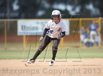 Thumbnail 3 in Santana Vs Cathedral Catholic (CIF SDS D3 Final) photogallery.