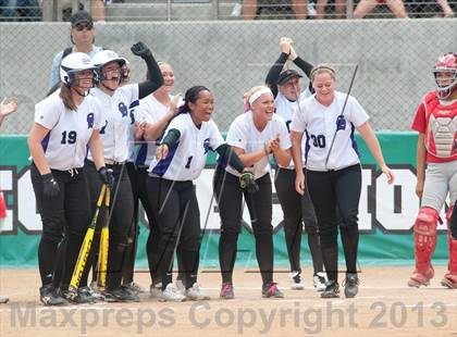 Thumbnail 3 in Santana Vs Cathedral Catholic (CIF SDS D3 Final) photogallery.