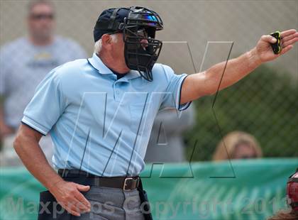 Thumbnail 3 in Santana Vs Cathedral Catholic (CIF SDS D3 Final) photogallery.
