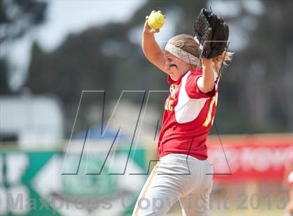 Thumbnail 2 in Santana Vs Cathedral Catholic (CIF SDS D3 Final) photogallery.