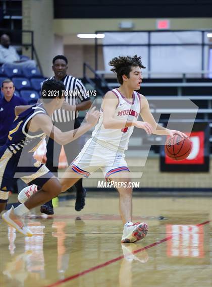 Thumbnail 3 in St. Mark's vs Pearce (Whataburger Tournament) photogallery.