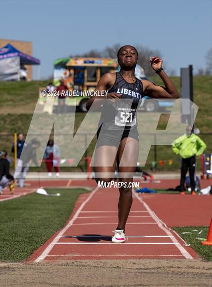 Thumbnail 2 in Bill Summa Invitational photogallery.