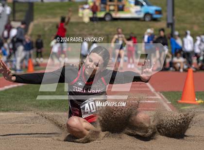 Thumbnail 3 in Bill Summa Invitational photogallery.