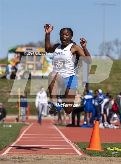 Thumbnail 3 in Bill Summa Invitational photogallery.
