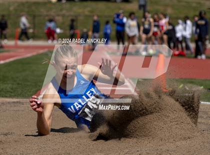 Thumbnail 1 in Bill Summa Invitational photogallery.