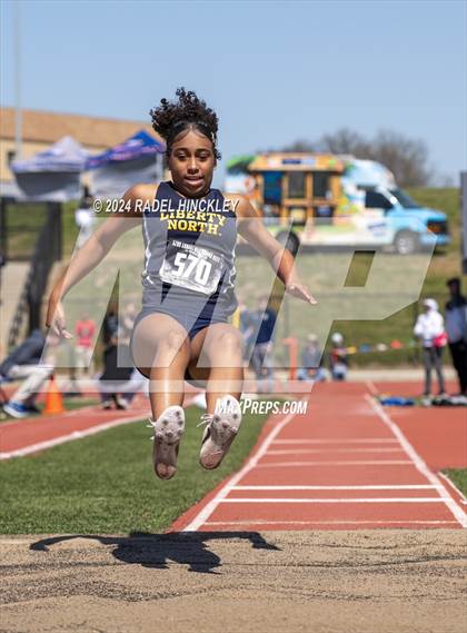 Thumbnail 1 in Bill Summa Invitational photogallery.