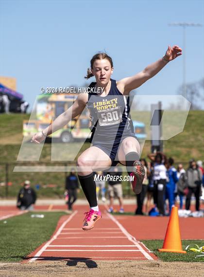 Thumbnail 3 in Bill Summa Invitational photogallery.