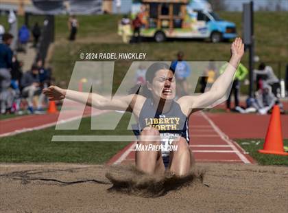 Thumbnail 3 in Bill Summa Invitational photogallery.