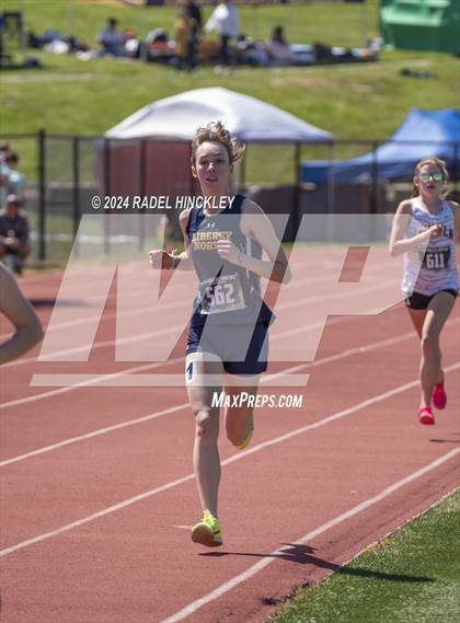 Thumbnail 2 in Bill Summa Invitational photogallery.