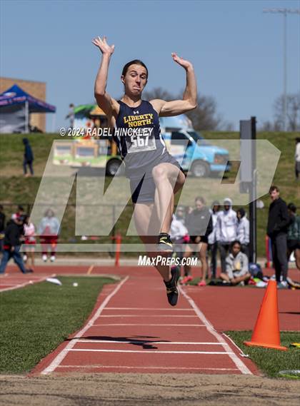Thumbnail 2 in Bill Summa Invitational photogallery.