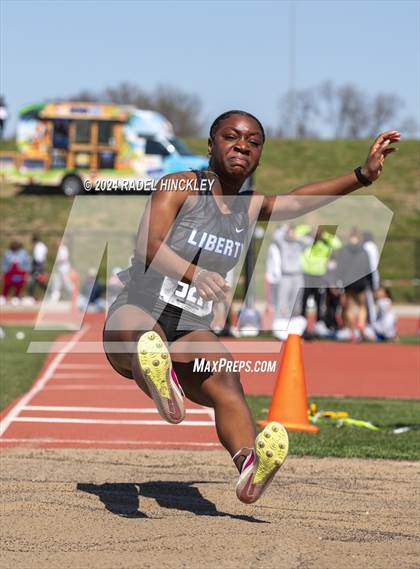 Thumbnail 3 in Bill Summa Invitational photogallery.
