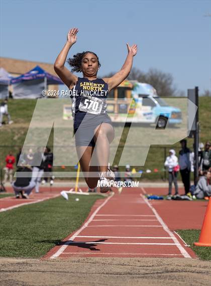 Thumbnail 2 in Bill Summa Invitational photogallery.