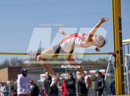 Thumbnail 2 in Bill Summa Invitational photogallery.