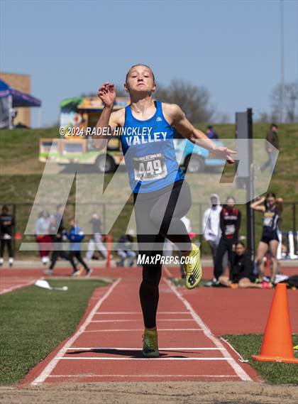 Thumbnail 2 in Bill Summa Invitational photogallery.