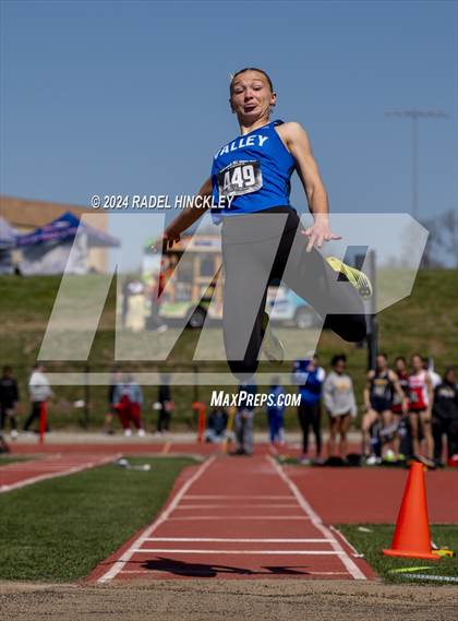 Thumbnail 2 in Bill Summa Invitational photogallery.