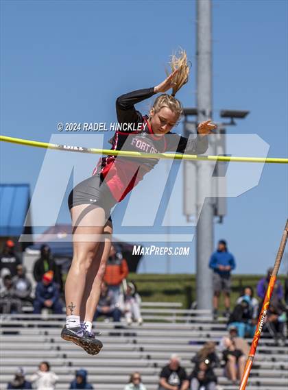 Thumbnail 1 in Bill Summa Invitational photogallery.