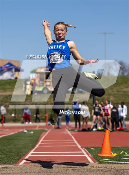 Thumbnail 1 in Bill Summa Invitational photogallery.