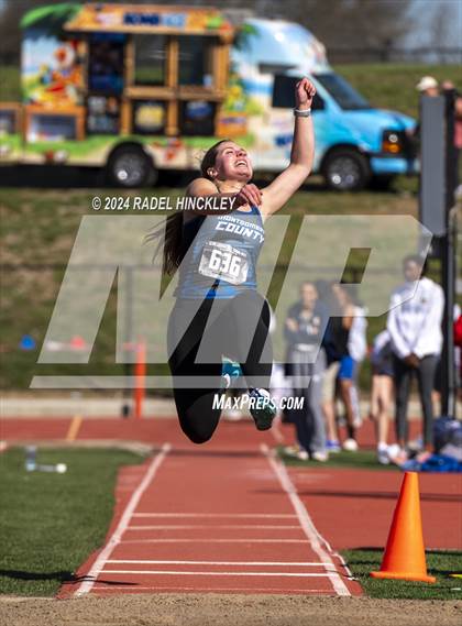 Thumbnail 3 in Bill Summa Invitational photogallery.