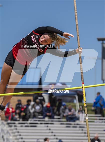 Thumbnail 2 in Bill Summa Invitational photogallery.