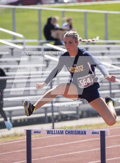 Thumbnail 3 in Bill Summa Invitational photogallery.