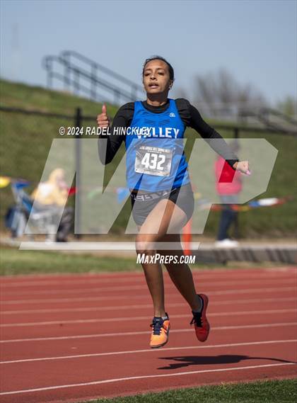 Thumbnail 2 in Bill Summa Invitational photogallery.