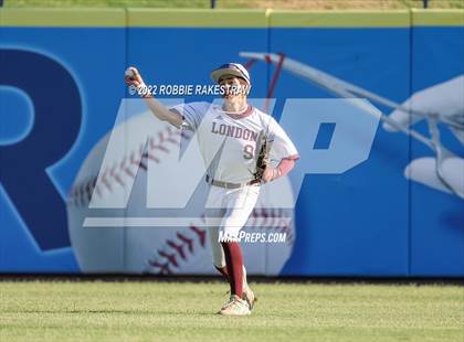 Thumbnail 1 in London vs. Brock (UIL 3A Baseball Final) photogallery.